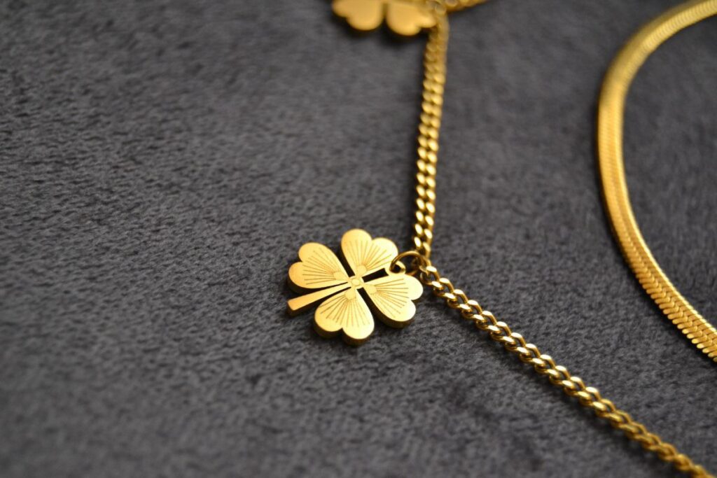 Gold jewelry clover charm