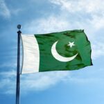 10 richest people in Pakistan. Pakistan flag