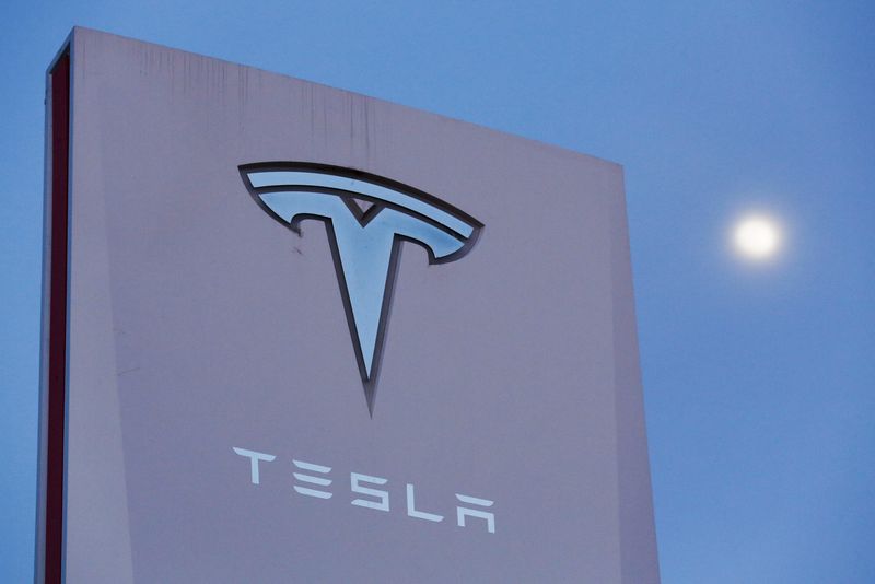 Morgan Stanley Highlights Tesla Energy's Growing Value, Adjusts Auto Projections