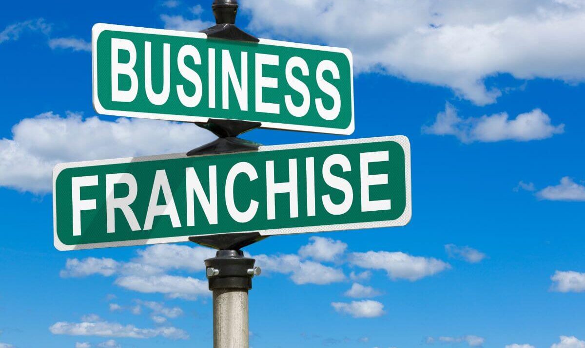 How to franchise a business?