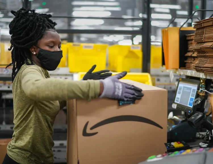 Amazon Mandates Full Office Return for Corporate Staff by 2025