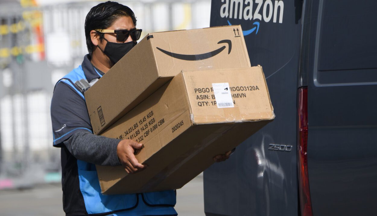 Amazon Workers Slam 5-Day Office Mandate, Plan Mass Exits