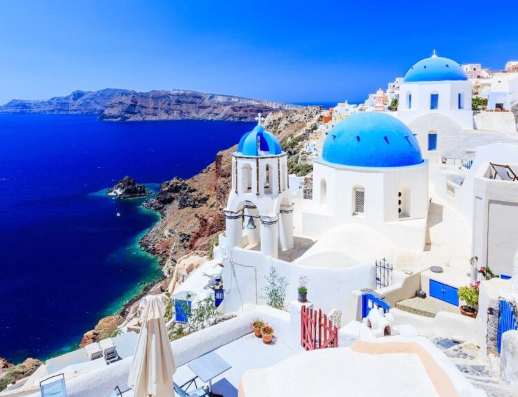 Santorini, Greece. Travel to Greece on a budget