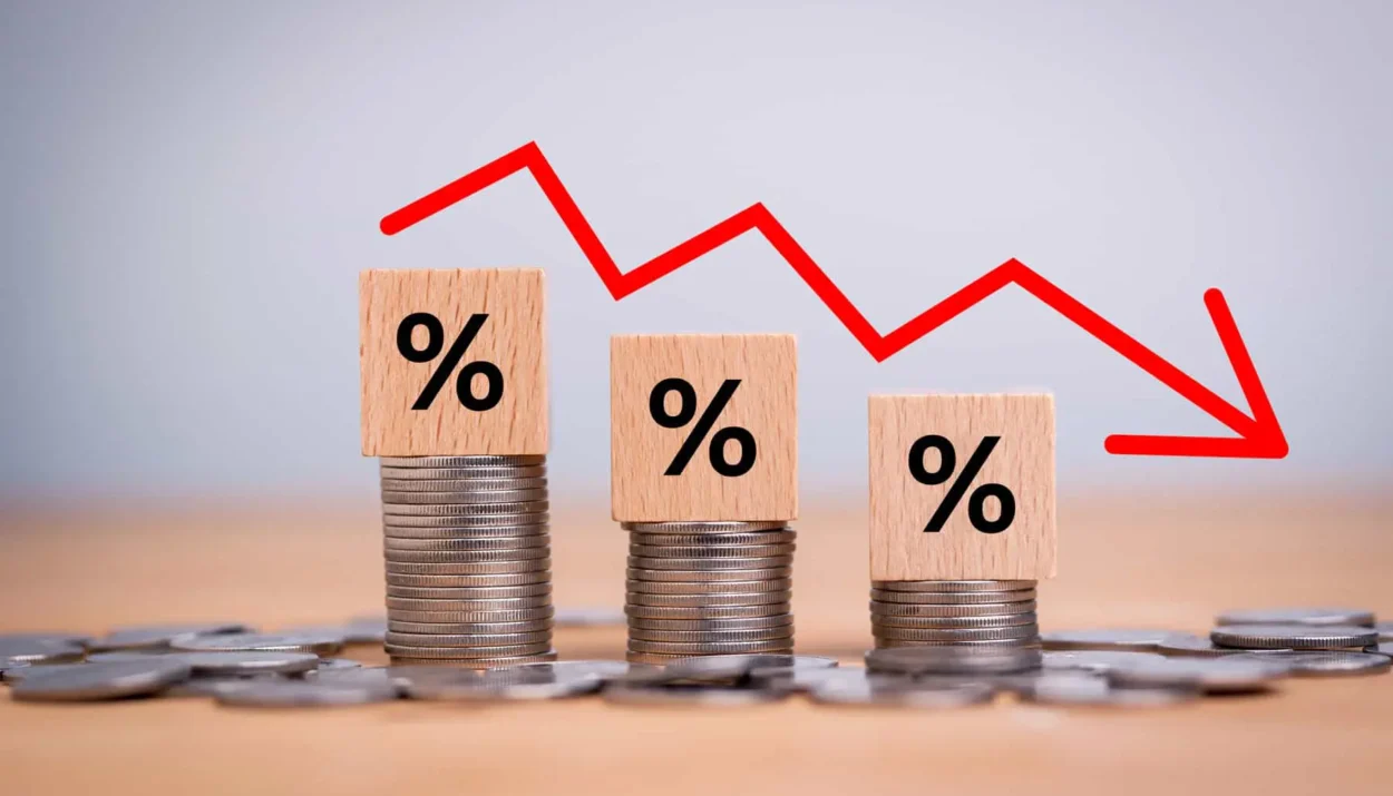 Lower rates AND lower inflation? Is it possible? Here's the math