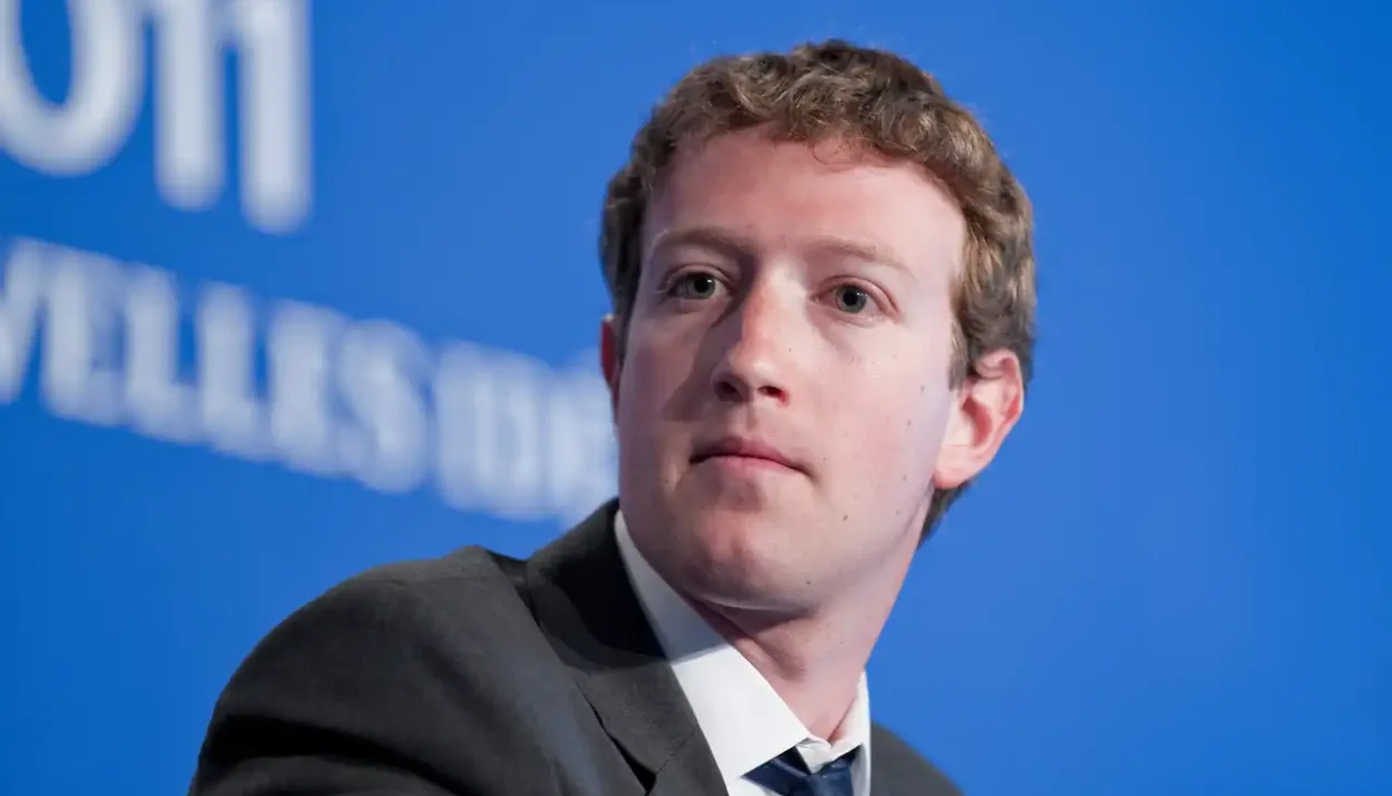 Zuckerberg slams Apple for lack of invention, 'squeezing people' for money