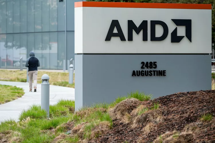 Alphabet and AMD Stocks Decline Post-Earnings Amid Investor Concerns