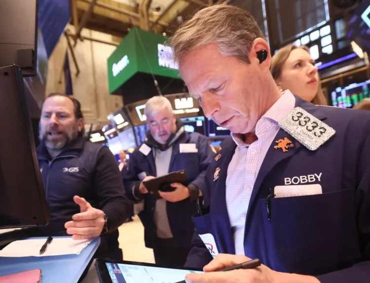 Today's Market Bullets: Dow, Nasdaq S&P 500 Dropped, and more