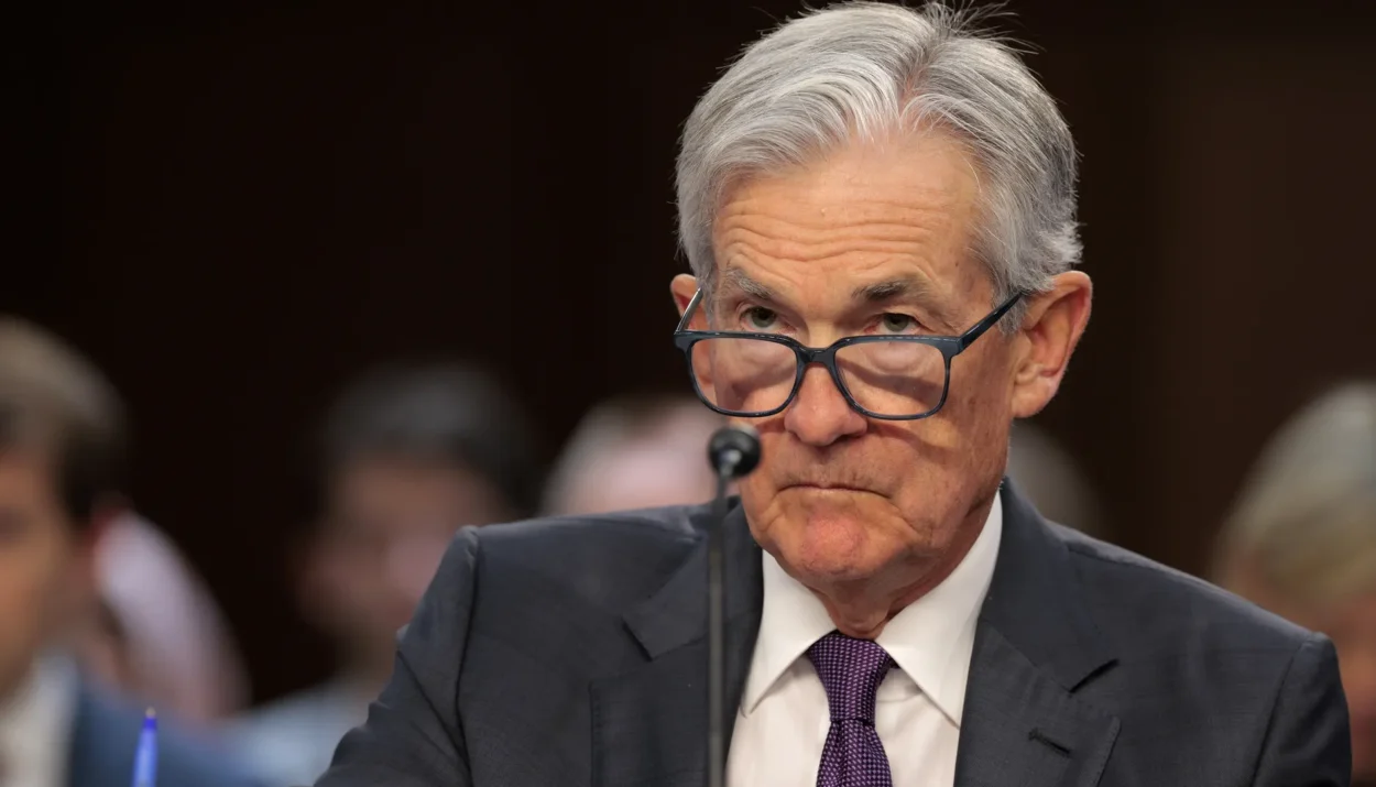 Fed's Powell: 'No hurry' to cut rates amid Trump volatility