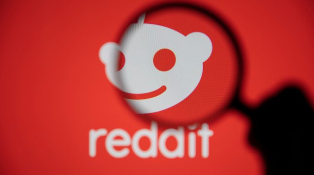 Redburn Atlantic Predicts 40% Drop in Reddit Stock Amid Growth and Ad Model Concerns