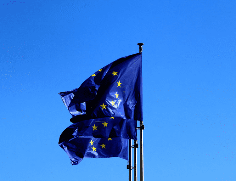 EU 'strongly' regrets announced increase in US steel tariffs