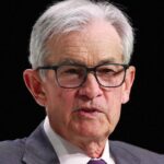 FOMC Minutes Signal Patience Amid Economic Uncertainty