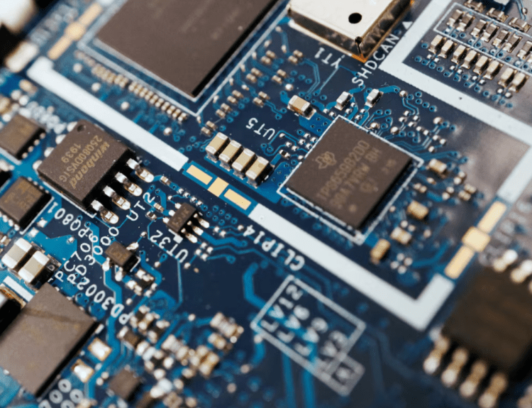 Trump administration to rescind and replace Biden-era global AI chip export curbs