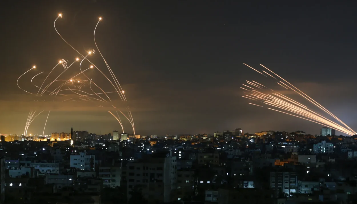 Iran–Israel–US Conflict Erupts, Nuclear Strikes, Hormuz Threats, and Global Fallout