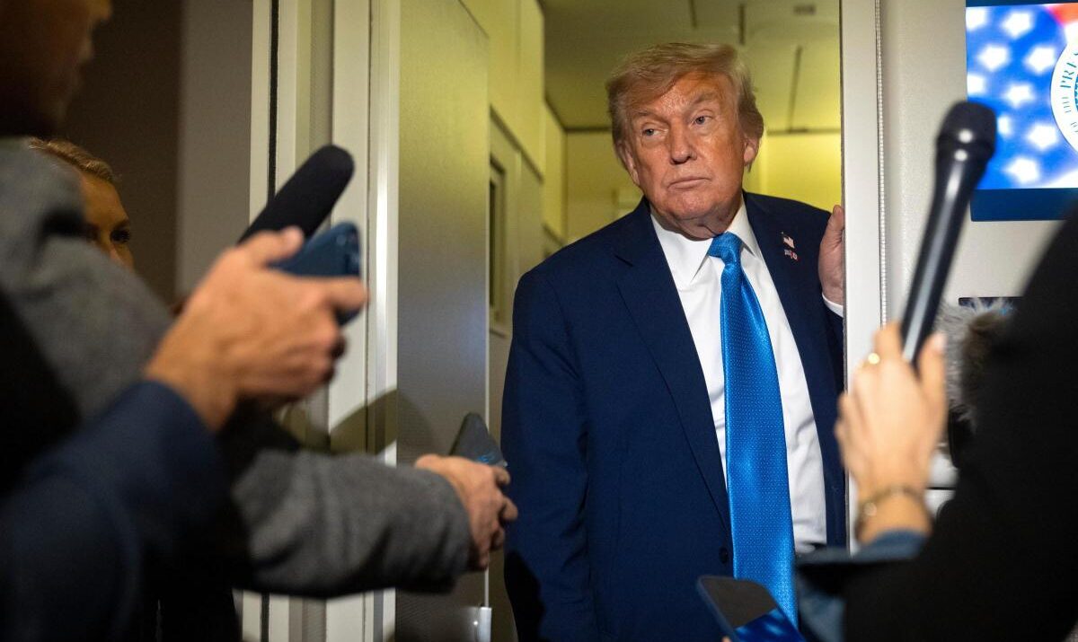 Trump Weighs Strike on Iran as Europe Pushes for Last-Ditch Diplomacy