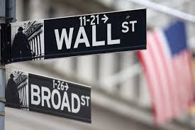 Market Wrap: Stocks Hit Records, Dollar Slides, and Gold Surges as July Begins