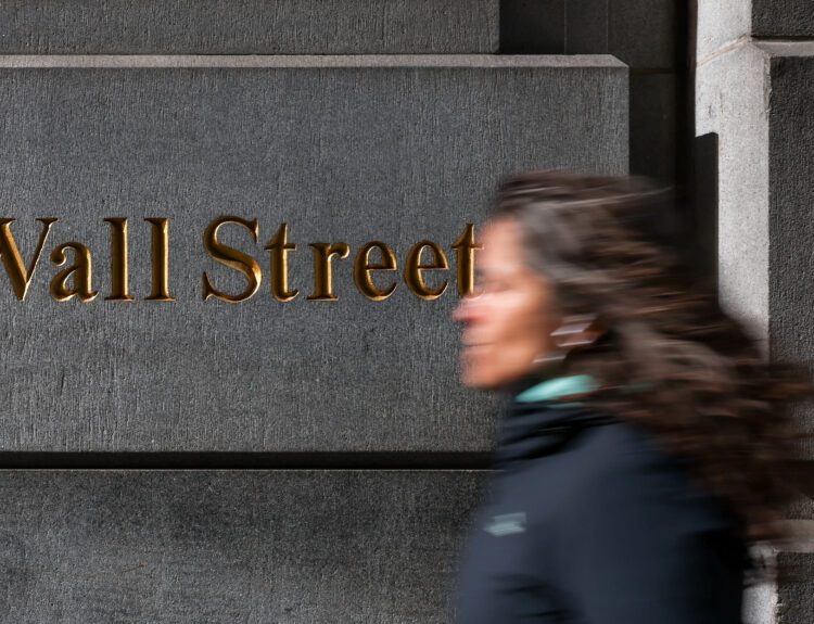 Wall Street Remains Resilient Amid New Tariff Threats
