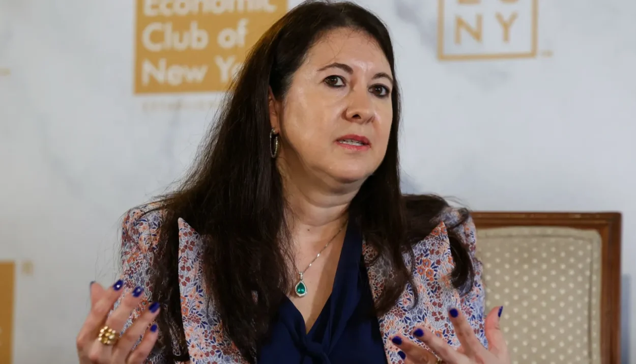 Fed Governor Adriana Kugler Resigns, Opening Door for Trump