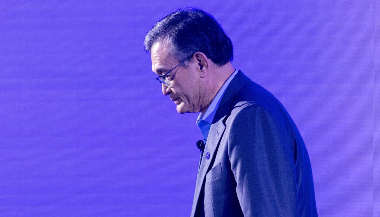 Intel CEO Lip-Bu Tan Pushes Back After Trump Calls for His Resignation