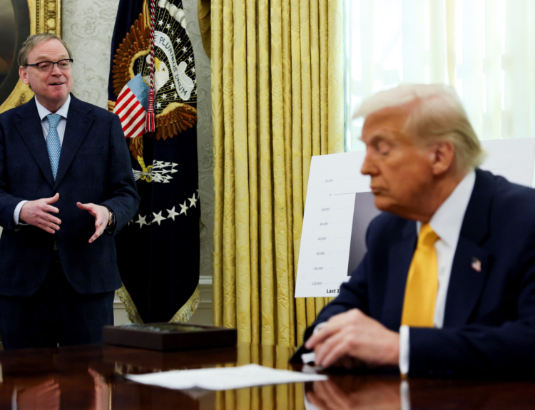 Job Numbers Drama Explodes, Economists Warn of Crisis Ahead