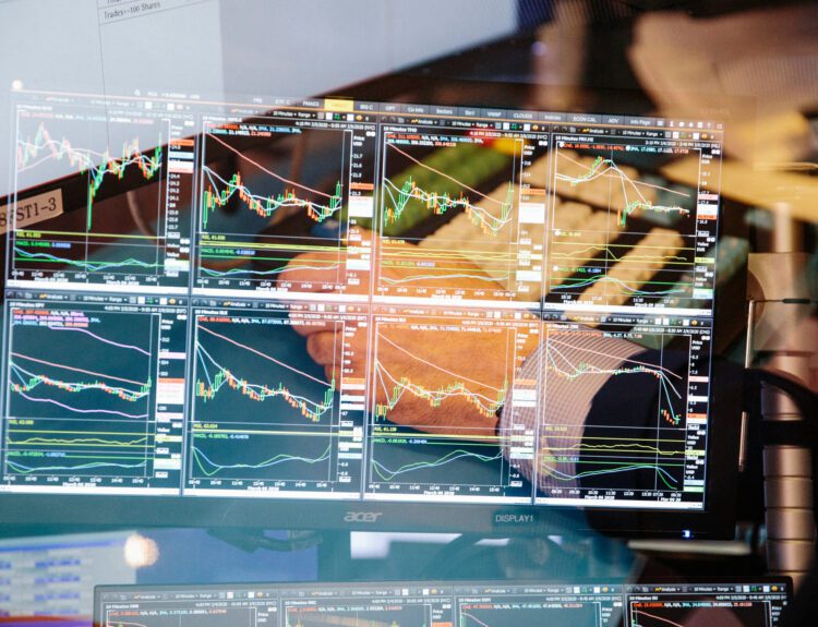 Why Stock Market Keeps Climbing Despite Tariffs and Tensions