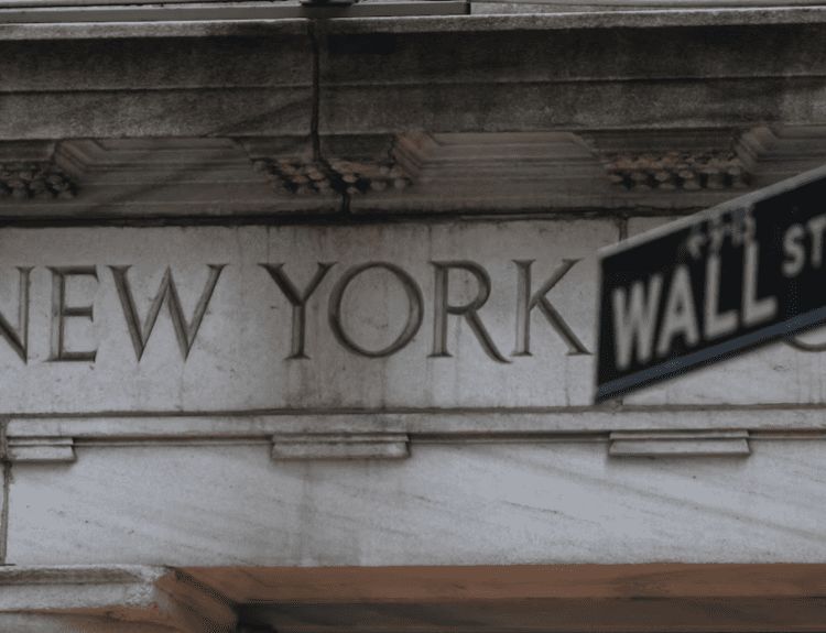 Easy does it, fresh peaks for Wall St