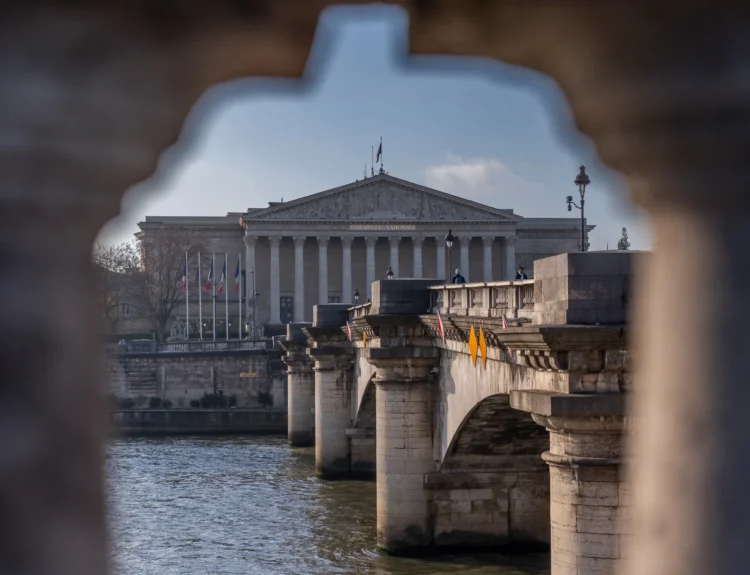 France’s Government Collapses — What Moved in Markets and What’s Next