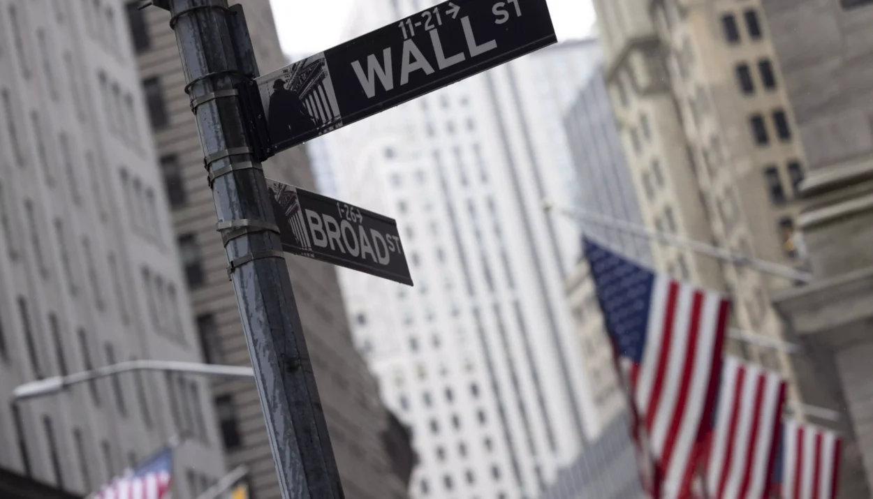 Market Brief: All Eyes on “Goldilocks” Jobs