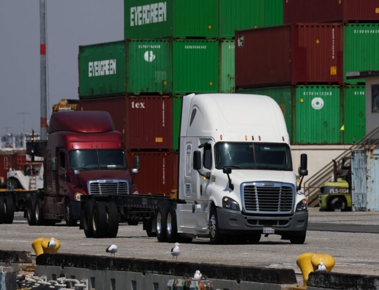 Trump Imposes Sweeping New Tariffs on Drugs, Furniture & Heavy Trucks