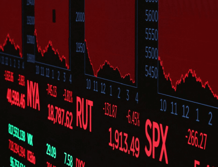 Wall St Sinks as Tariff Fight and Rising Yields Rattle Markets