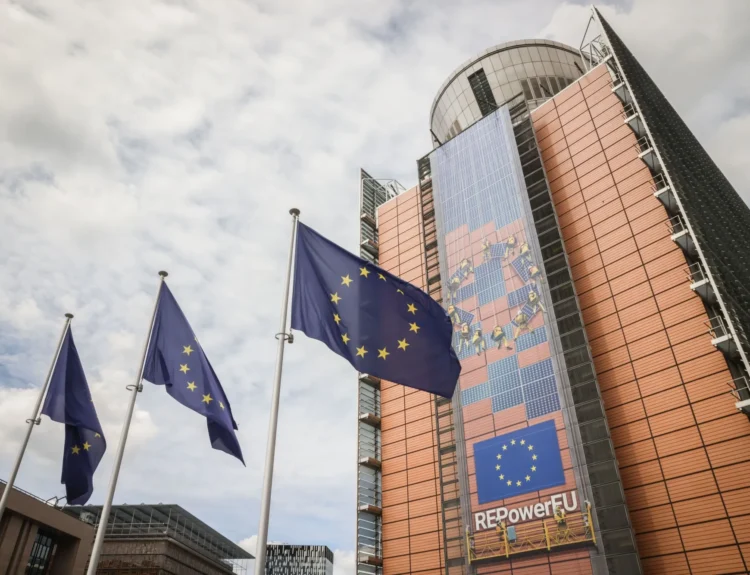 EU Braces for Fight Over Shielding €2.5 Trillion of Public Deals
