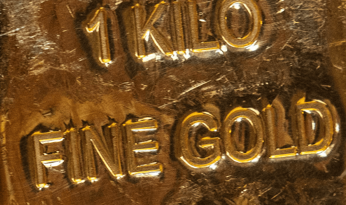 Gold Suffers Sharpest Drop Since 2020 as Rally Falters - Finblog Gold Suffers Sharpest Drop Since 2020 as Rally Falters