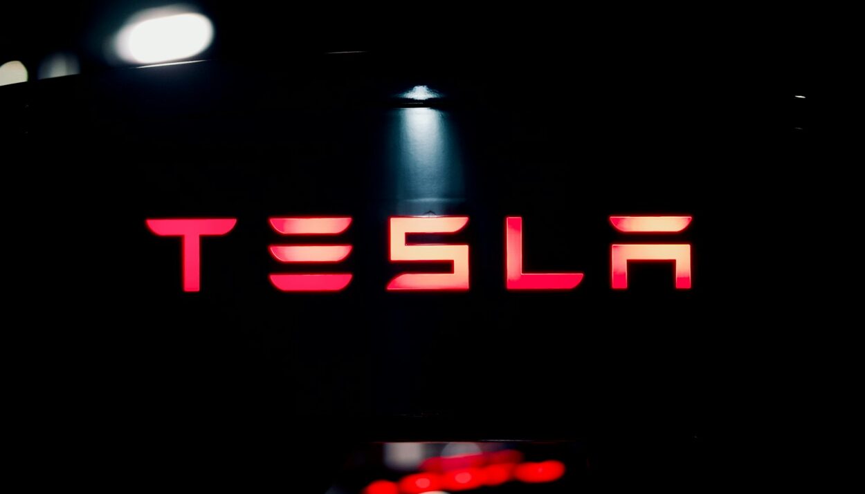 Tesla Q3 Earnings Report Shows a Company in Transition - Finblog Tesla Q3 Earnings Report Shows a Company in Transition