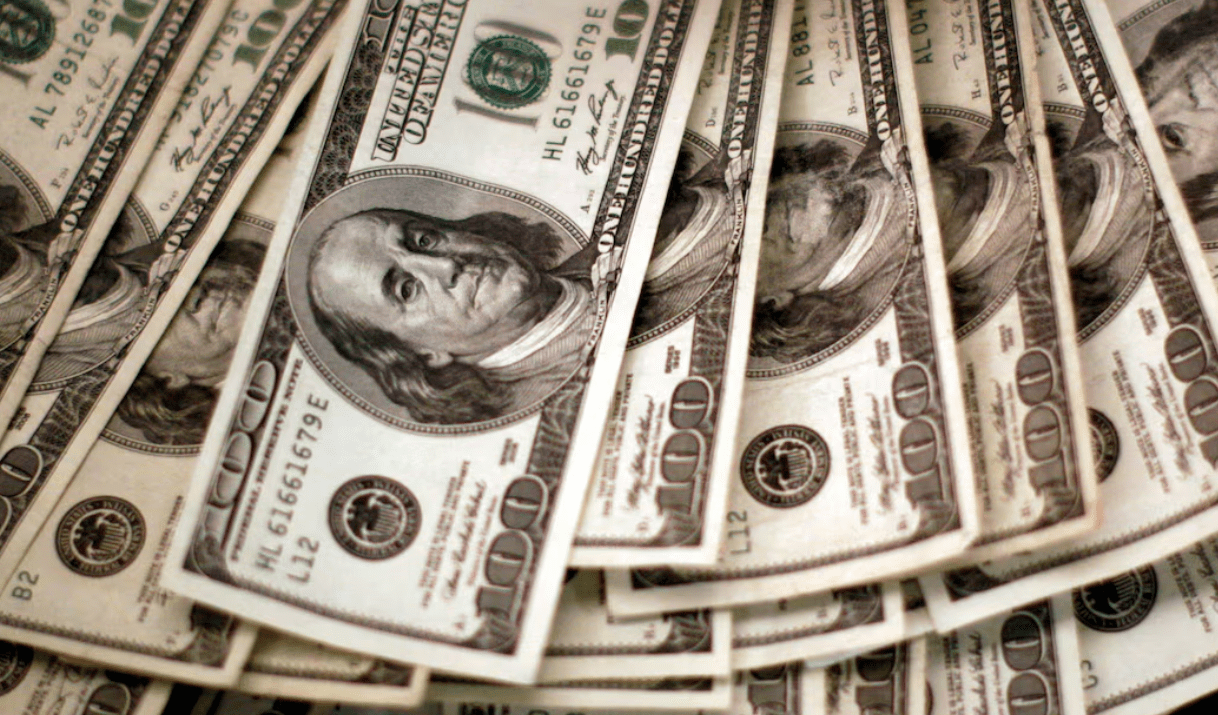 Europe Explores Pooling Dollar Reserves as Fed Reliance Becomes a Trump-Era Risk