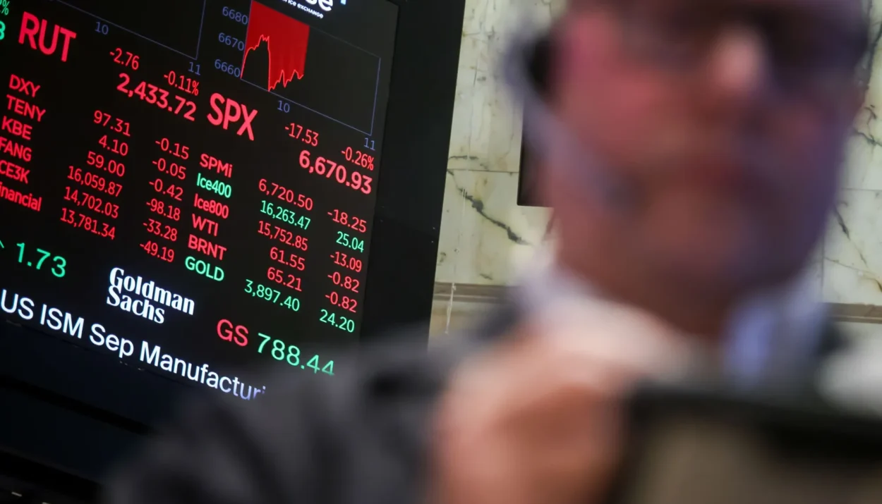 Markets Fall as CEOs Warn of Correction Ahead