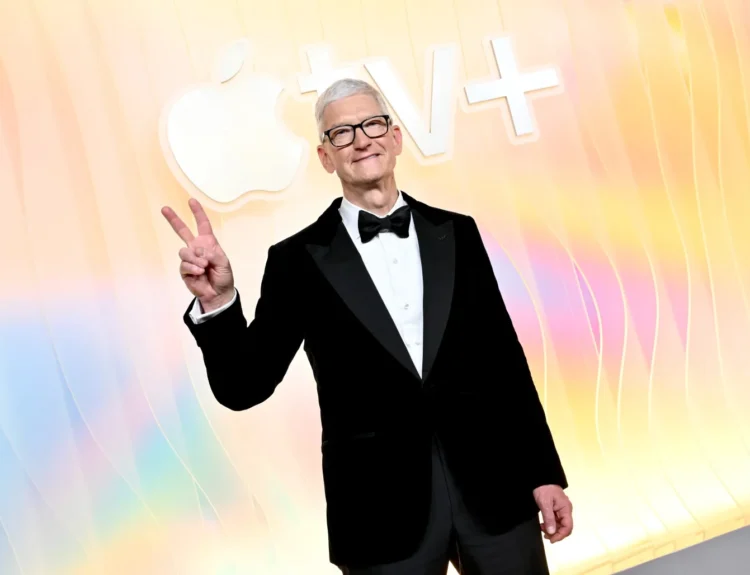 Tim Cook could step down as Apple CEO next year