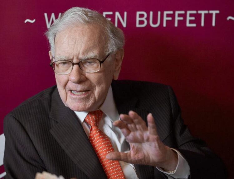 Warren Buffett Reveals New $4.3B Alphabet Stake, And Sells More Apple Ahead of Buffett’s Exit