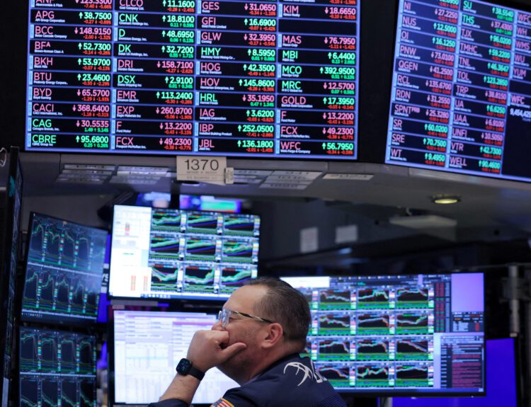 S&P 500, Nasdaq notch fourth day of gains with next week's Fed meeting in focus