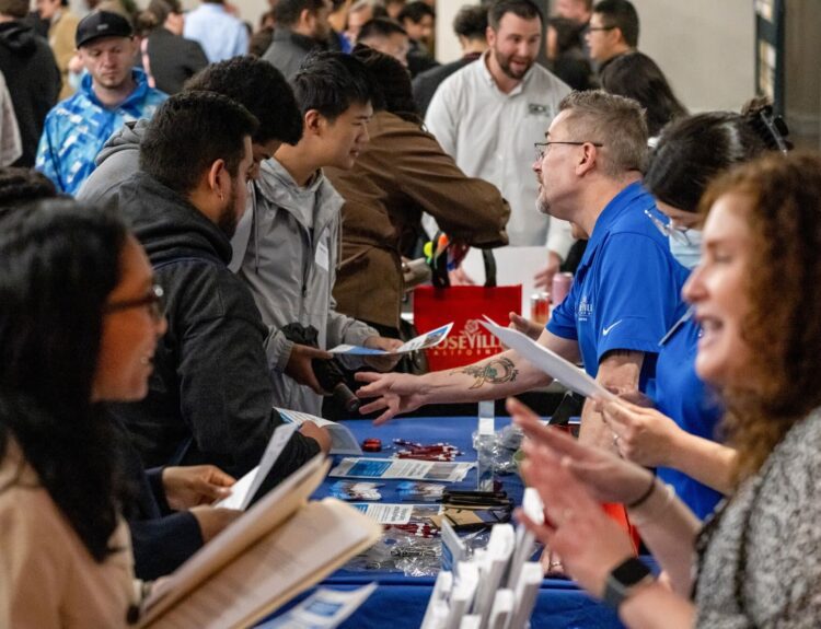 US Jobless Claims Jump to Highest in Over Four Years