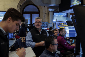 Wall Street Rebounds as Tech Stocks Lead, AI Fears Ease