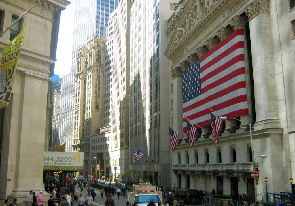 Banks Launch New Tool to Bet on Private Credit Risk