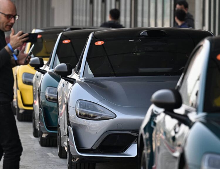 Foreign Car Companies Turn to Tech to Win Back China