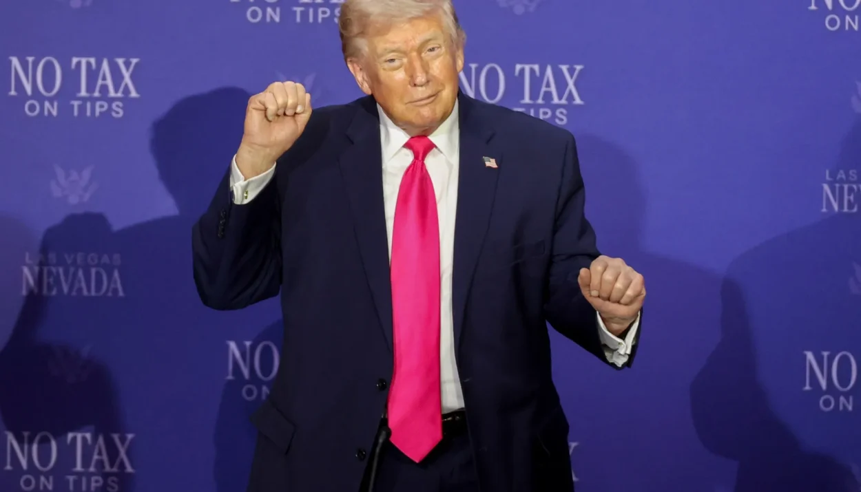 Trump Extends Iran Ceasefire, but Keeps Blockade in Place