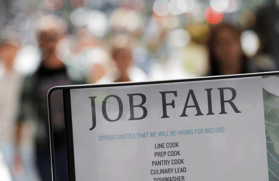 US Job Market Holds Steady, but War Risks Start to Build