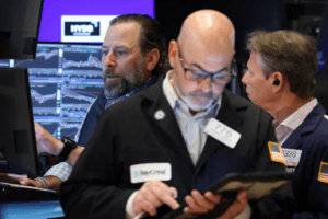 US stocks fall on renewed AI growth worries ahead of big tech earnings