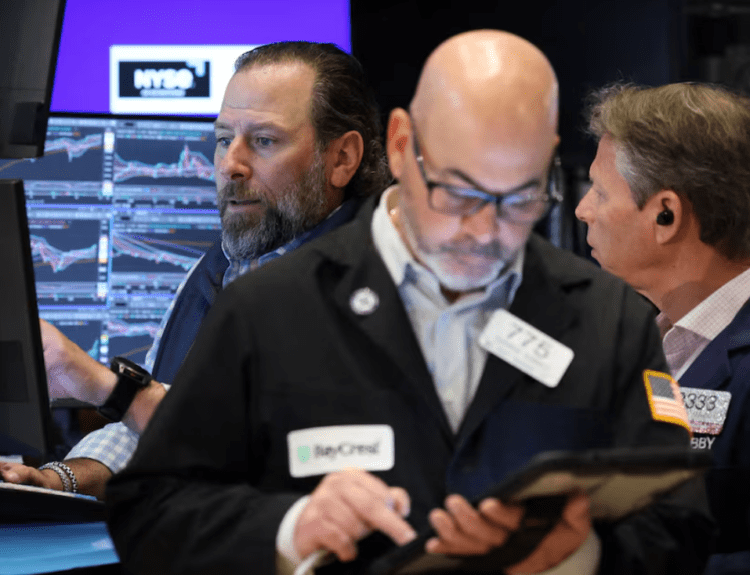 US stocks fall on renewed AI growth worries ahead of big tech earnings