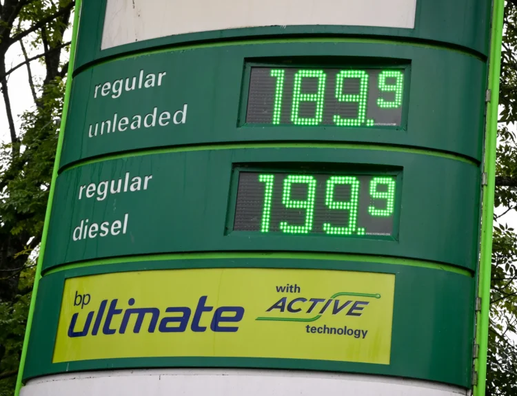 What's happening to UK petrol and diesel prices