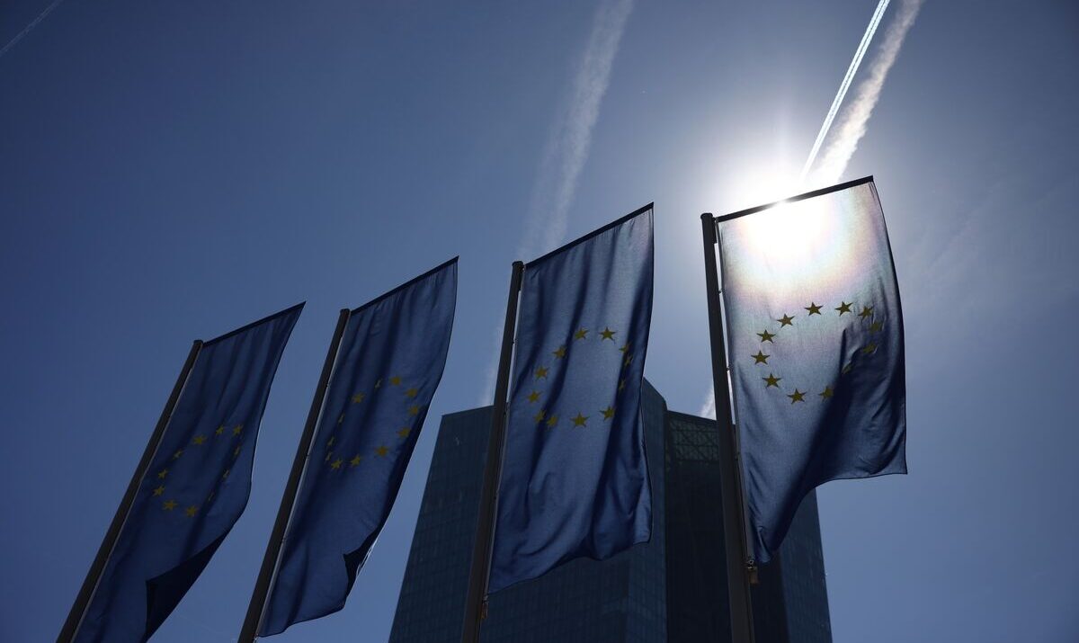EU in Talks to Join US-Led Alliance to Secure Tech Supply Chains