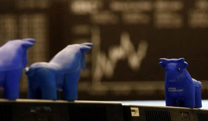 European stocks close off record highs despite peace deal optimism
