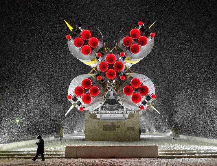 Russia's $60 Billion Space Plan Faces Tough Battle Against SpaceX and China
