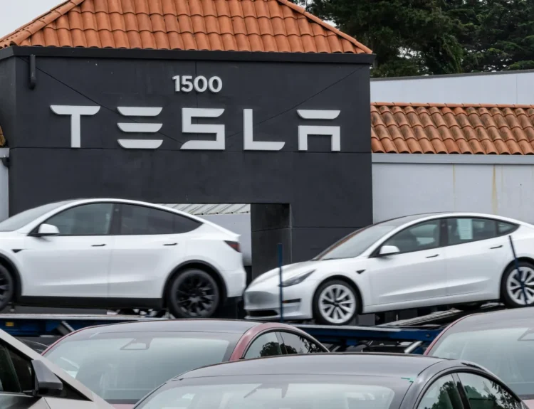 Tesla Q2 FY26: Misses on earnings, as free cash flow turns negative and margins slide